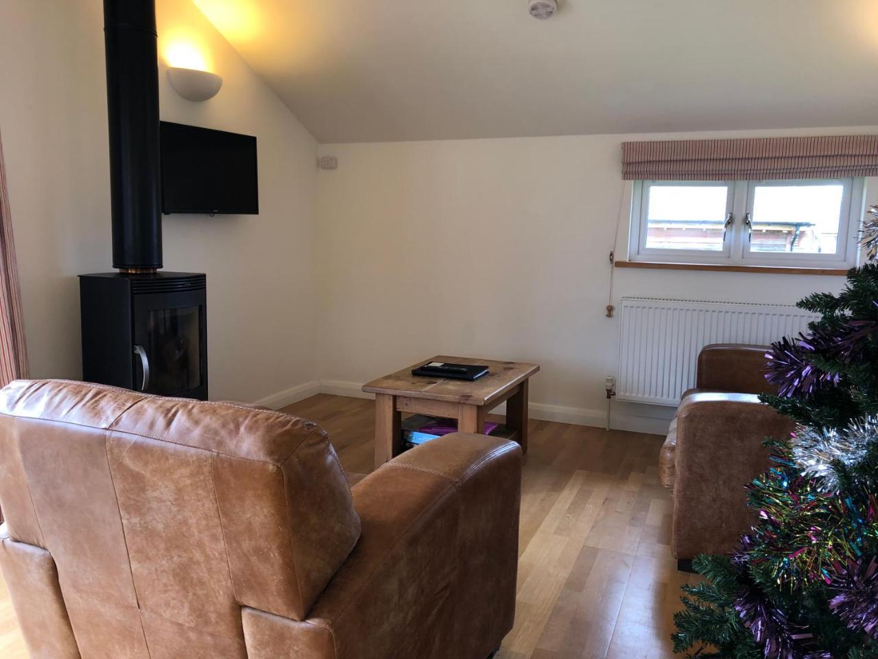 Fields End Lodges Doddington  Εξωτερικό φωτογραφία